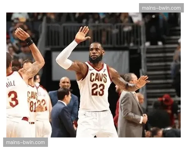 骑士阿伦缺阵内线真空，魔术连败颓势下战术调整面临考验