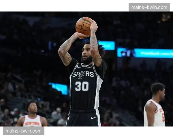 马刺八连胜期间助攻数稳定 团队传导球控制比赛能力提升